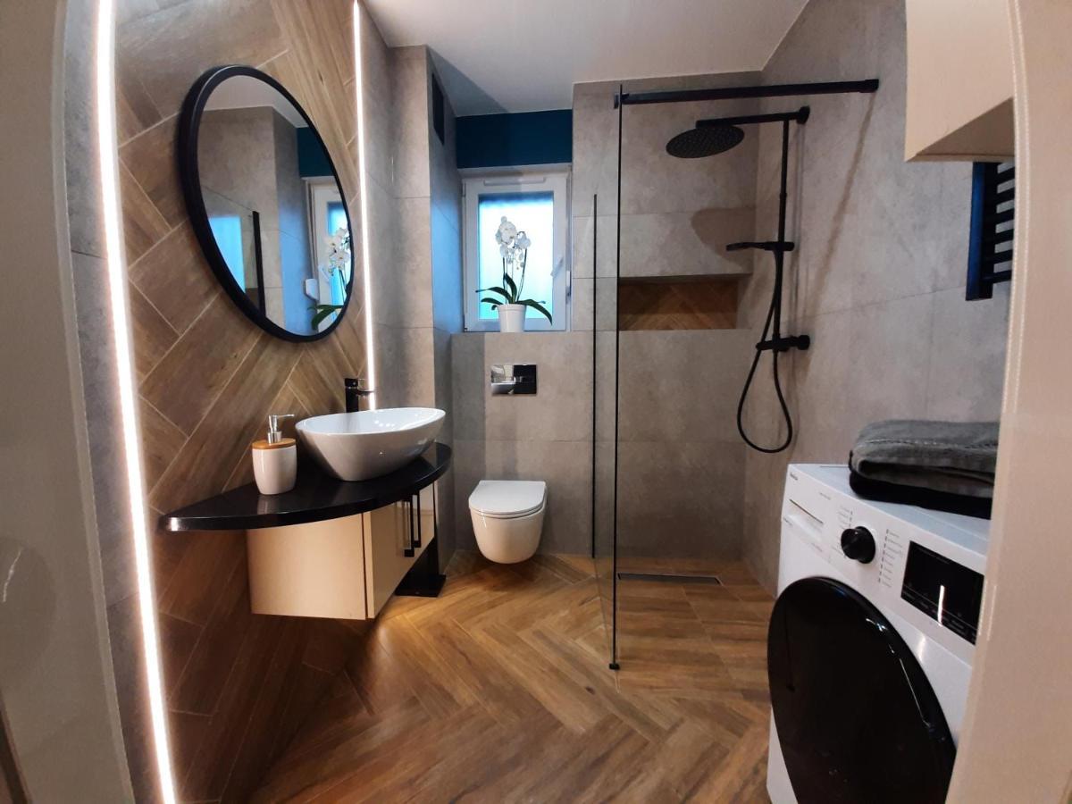 Marina Jantar Appartement Buitenkant foto